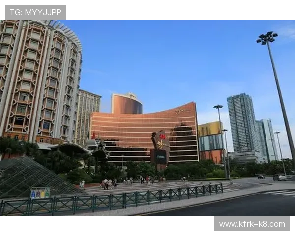 葡京旗舰厅客户端多平台兼容,随时随地开启精彩纷呈的娱乐之旅 葡京旗舰厅客户端多平台兼容,随时随地开启精彩纷呈的娱乐之旅